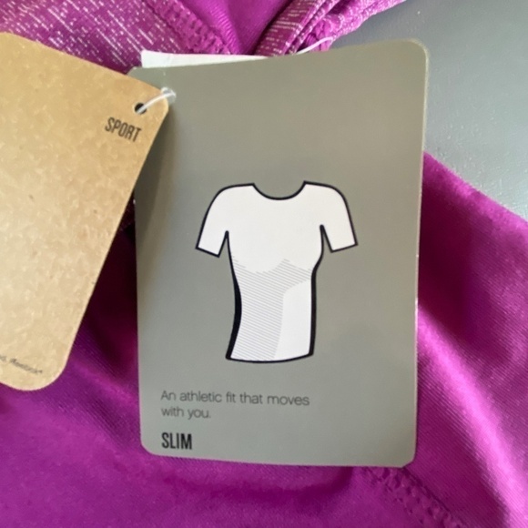 Reebok Elevate funnel neck running pullover sz XS slim fit reflective NWT - Picture 2 of 9